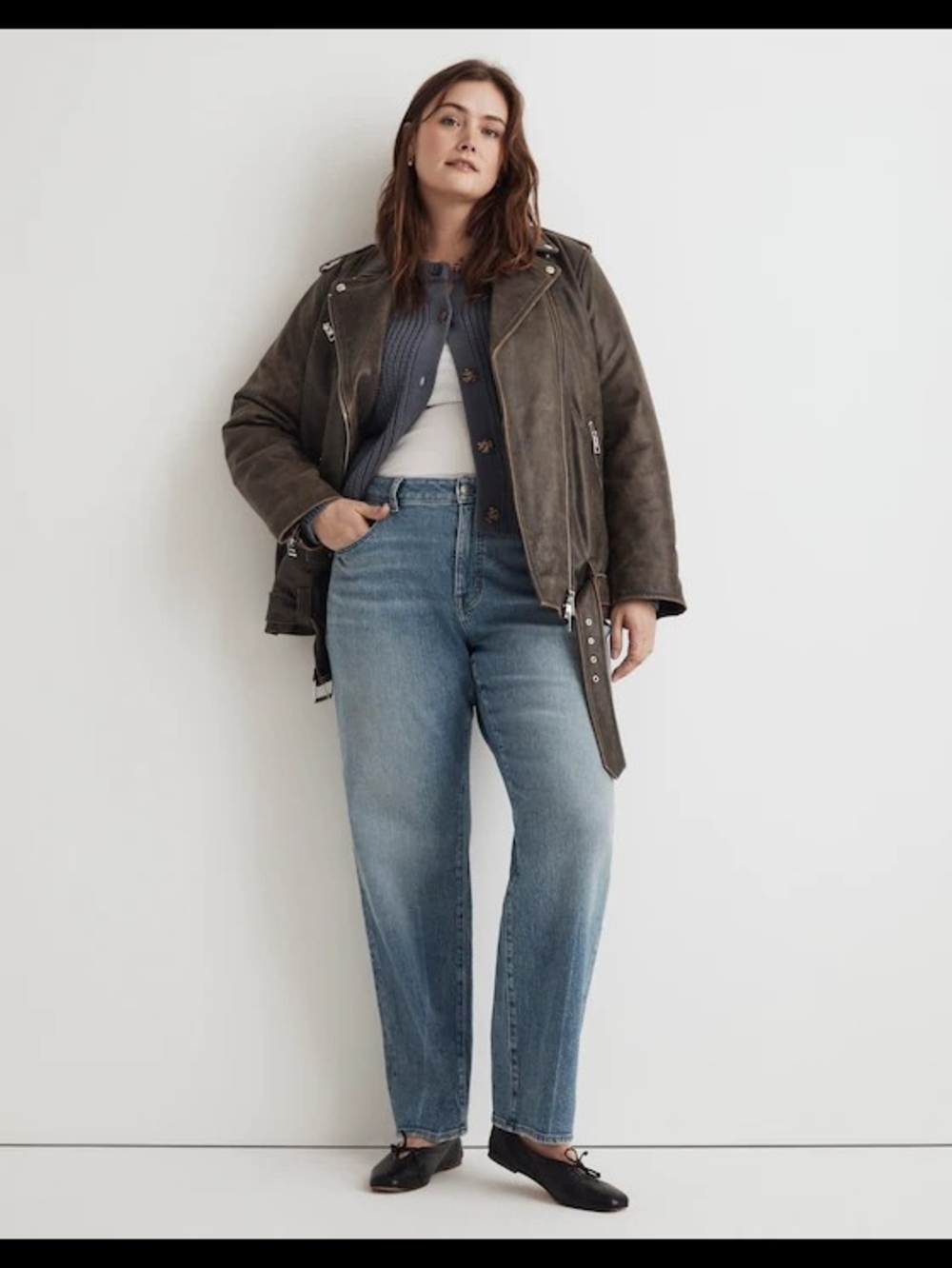 The Plus Curvy '90s Straight Jean 16W - Picture 2 of 6